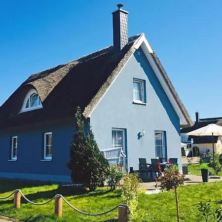 Strandhaus Seestern بيت للعطل غلوفي